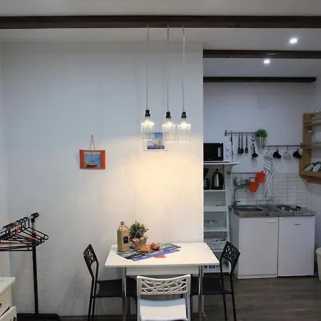 Apartman By The Sea Zablace, Sibenik - 24318 Zablaće